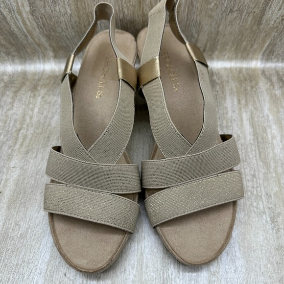 Aerosoles Light Rail 7.5 M Beige Gold Stretch‎ Band Straps Wedge Sandals - Picture 8 of 10